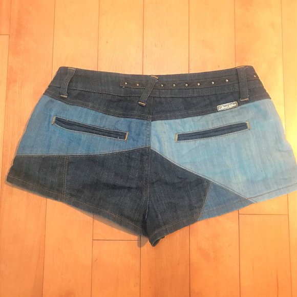 Cute patchwork style short shorts - Picture 2 of 5